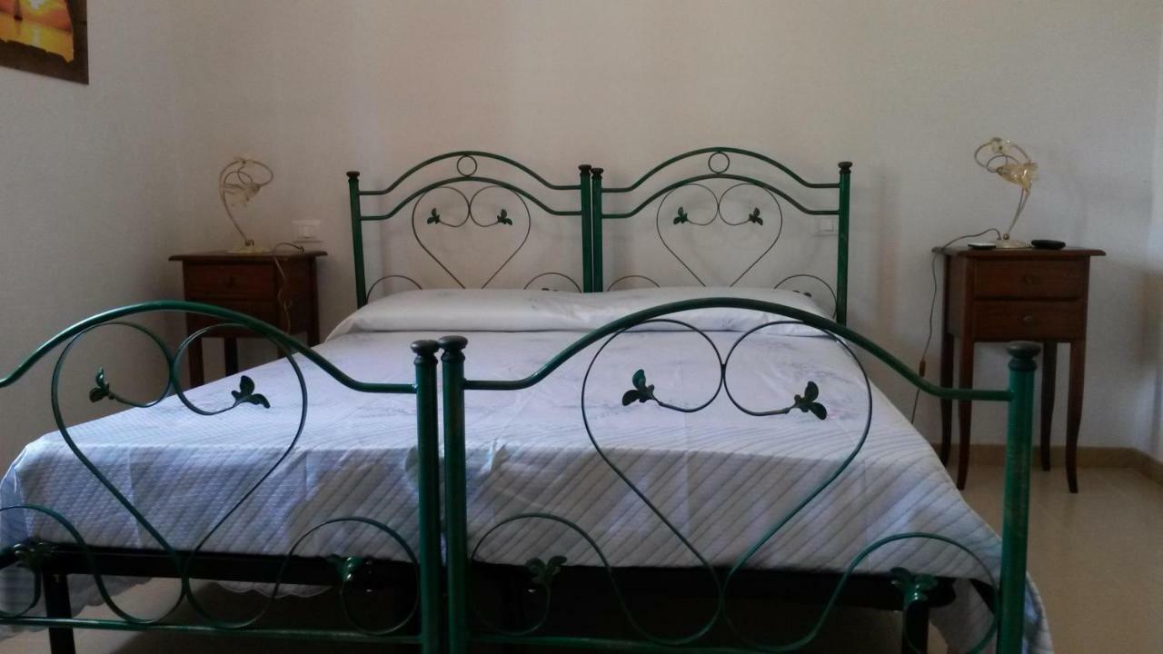 B&B Le Due Cisterne Vernole Exterior photo