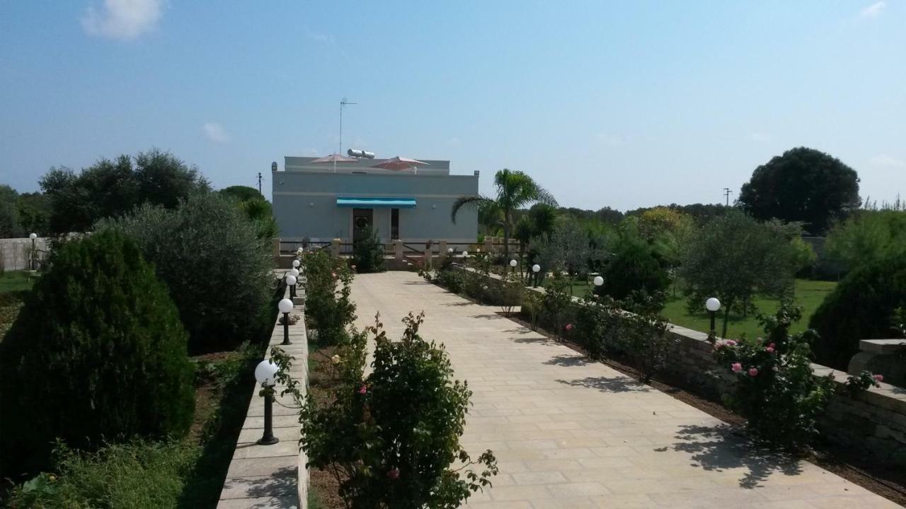 B&B Le Due Cisterne Vernole Exterior photo